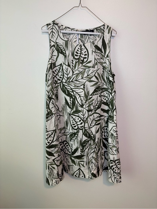 Tahari Dresses & Skirts - Sleeveless Leaf Print Linen A-Line Dress in White and Green Size Large by Tahari
